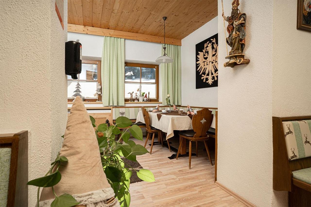 Pension Berggeist Зельден Екстер'єр фото